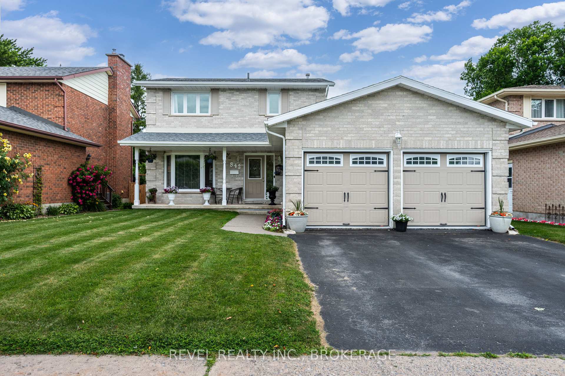 Photo 1 of 842 Lancaster Drive, Kingston, North of Taylor-Kidd Blvd — HOMEH