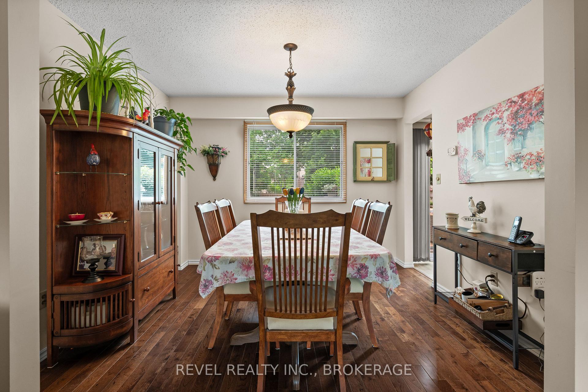 Photo 8 of 842 Lancaster Drive, Kingston, North of Taylor-Kidd Blvd — HOMEH