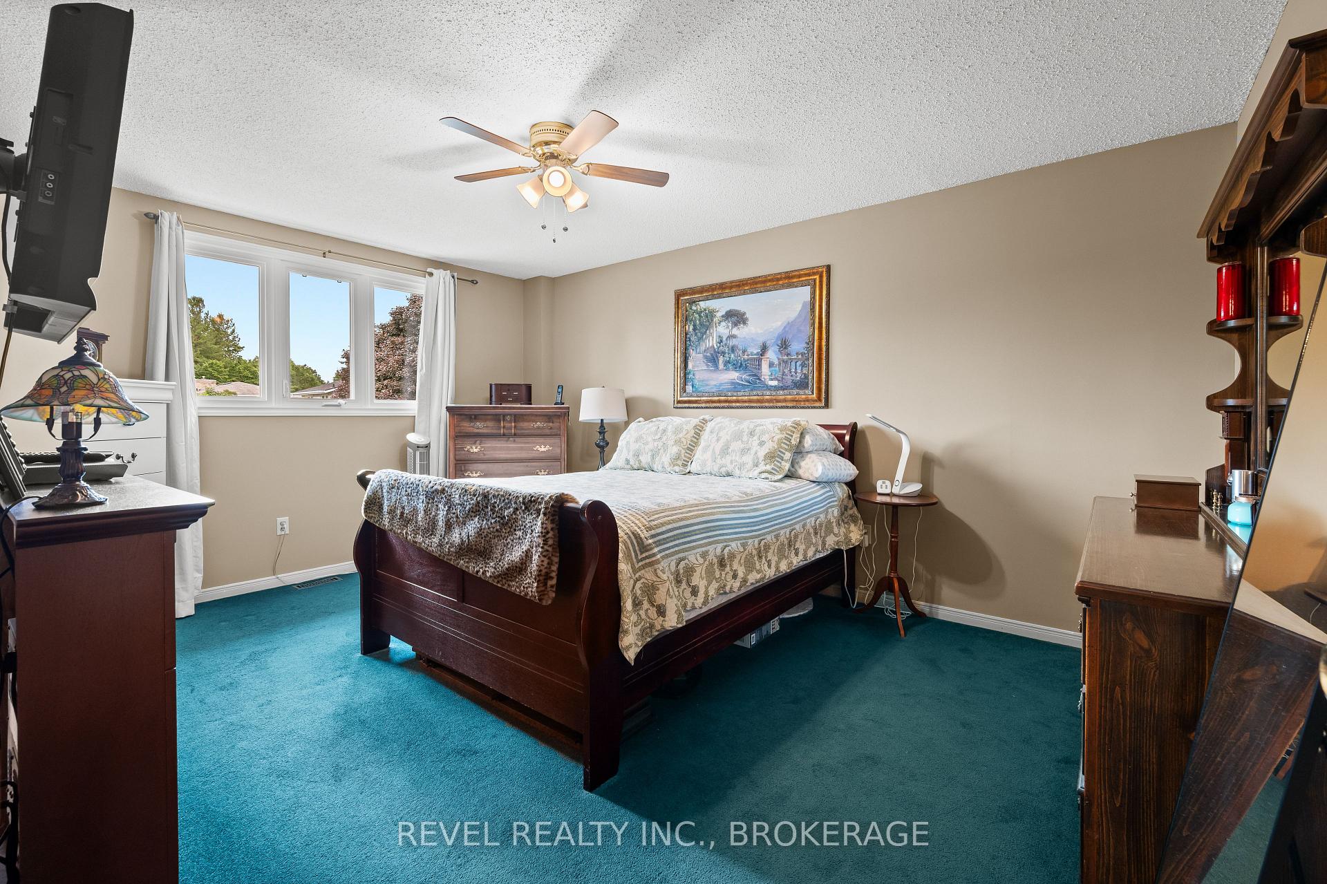Photo 13 of 842 Lancaster Drive, Kingston, North of Taylor-Kidd Blvd — HOMEH
