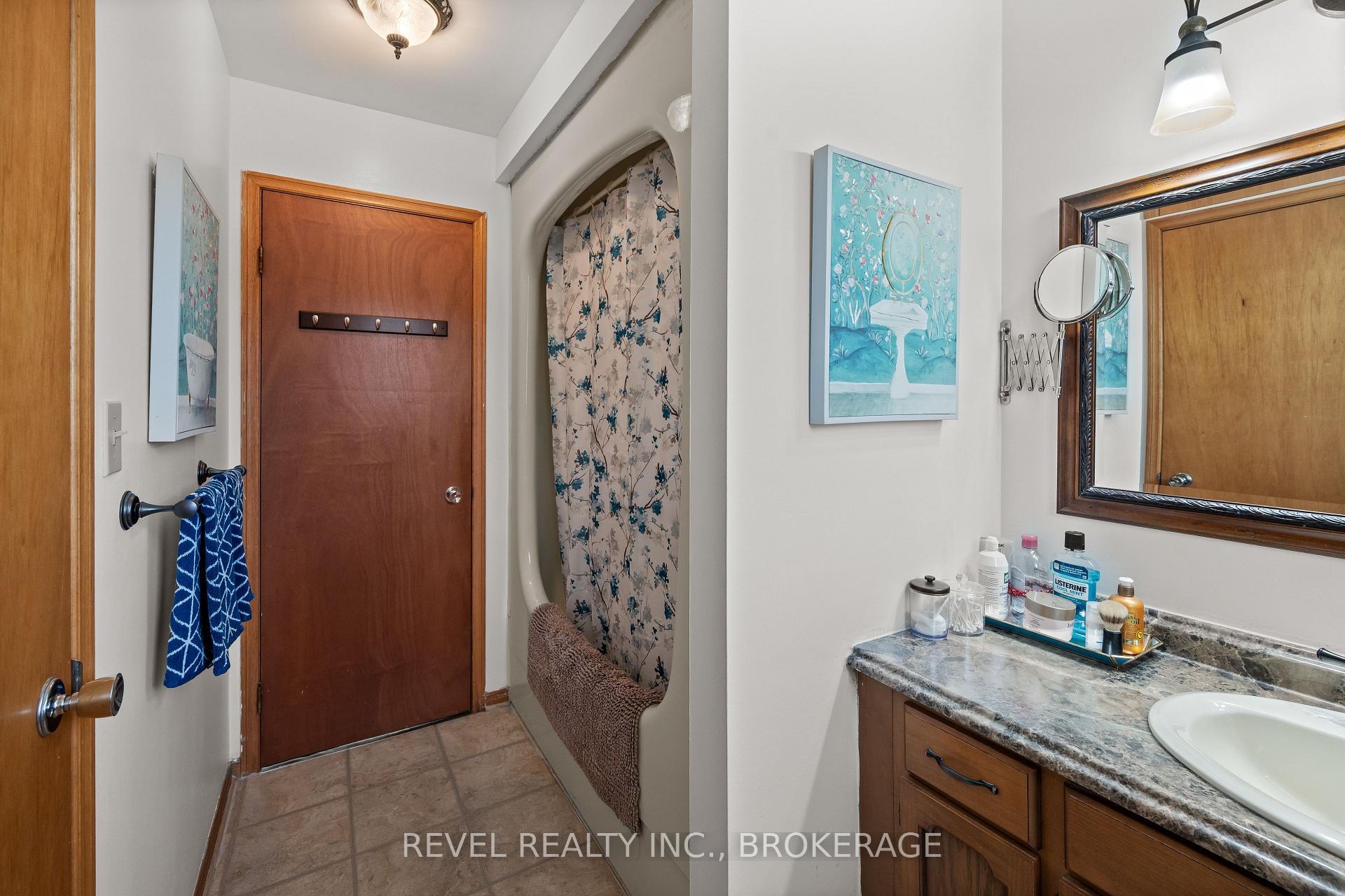 Photo 15 of 842 Lancaster Drive, Kingston, North of Taylor-Kidd Blvd — HOMEH