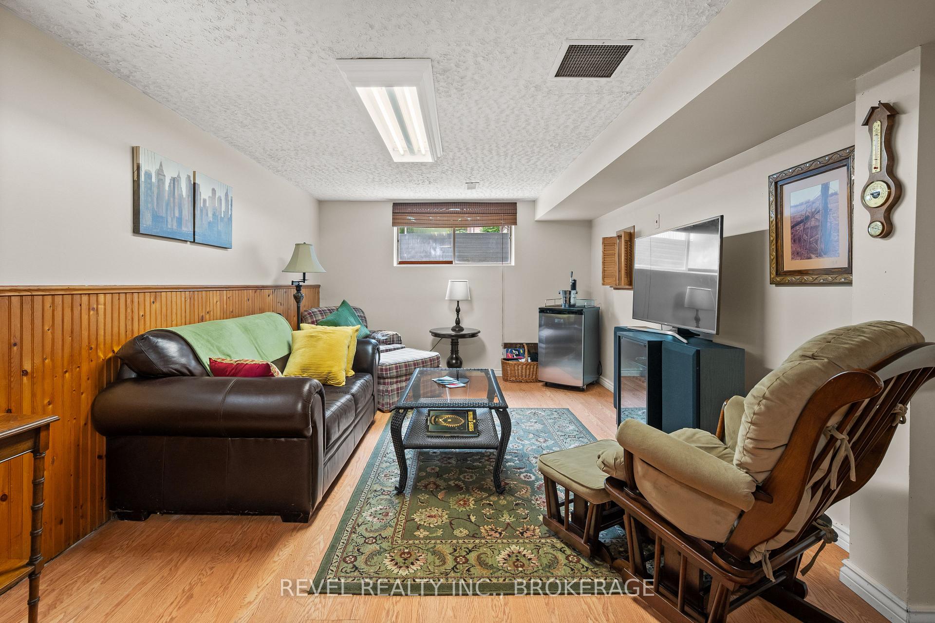 Photo 23 of 842 Lancaster Drive, Kingston, North of Taylor-Kidd Blvd — HOMEH