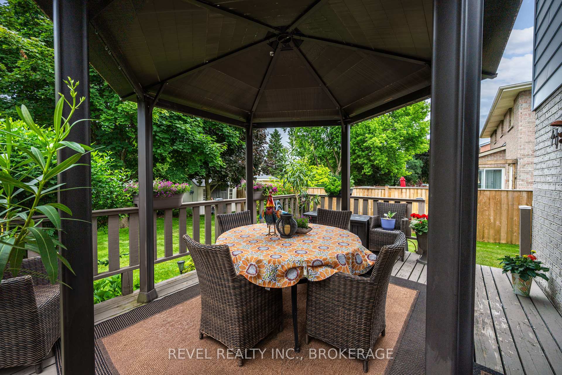 Photo 25 of 842 Lancaster Drive, Kingston, North of Taylor-Kidd Blvd — HOMEH