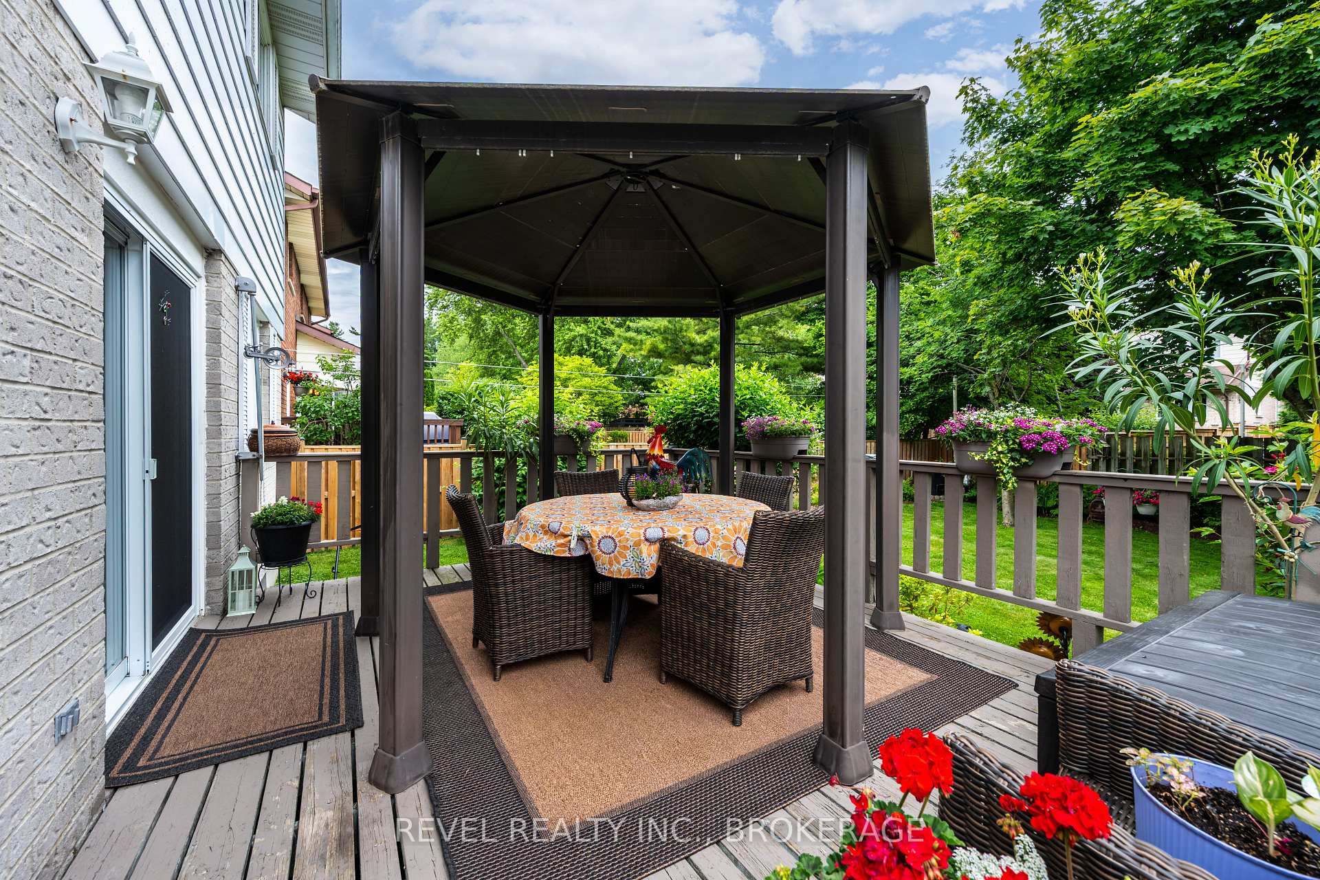 Photo 26 of 842 Lancaster Drive, Kingston, North of Taylor-Kidd Blvd — HOMEH