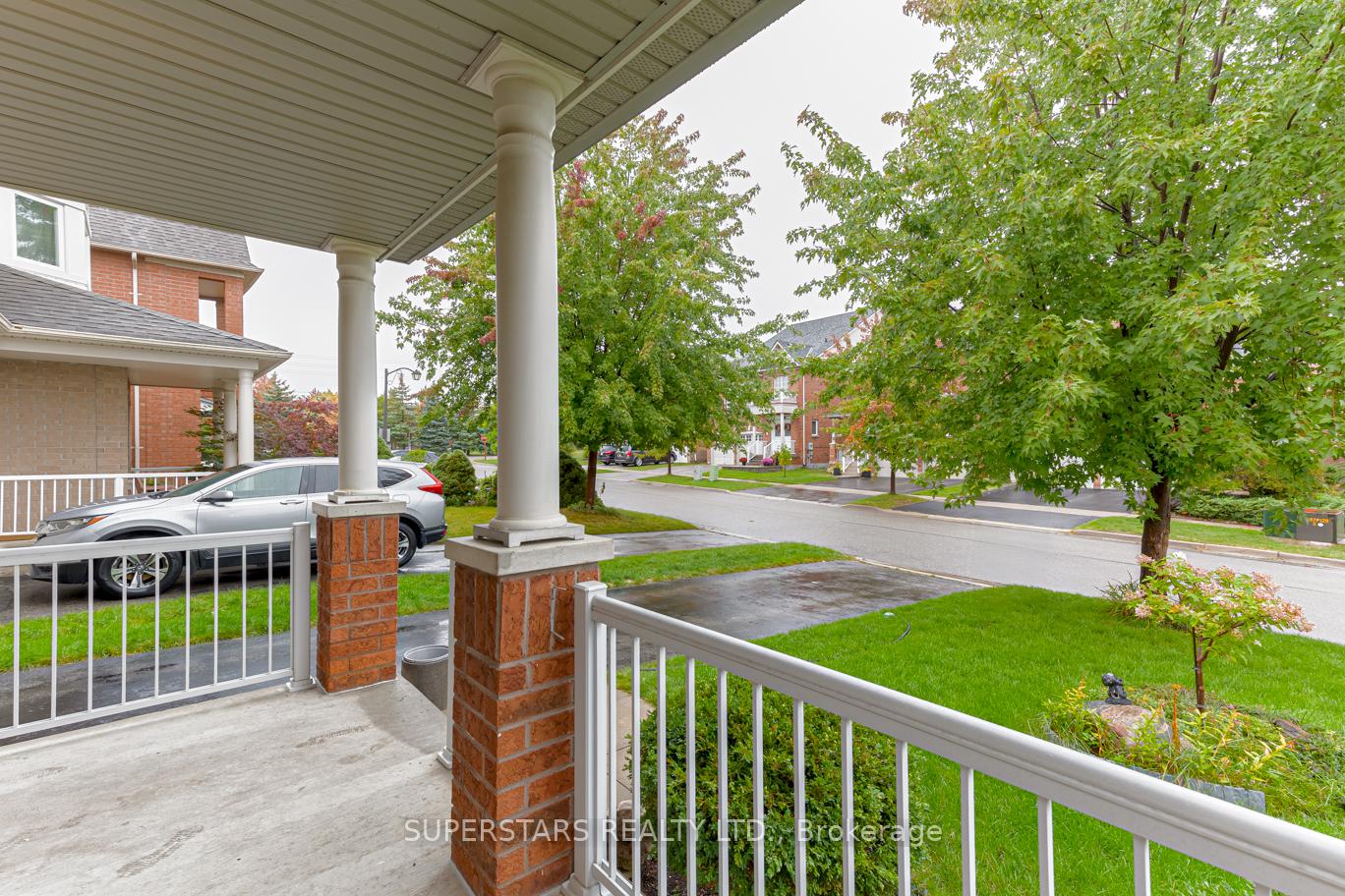 Photo 2 of 9 Weatherill Road, Markham, Berczy — HOMEH