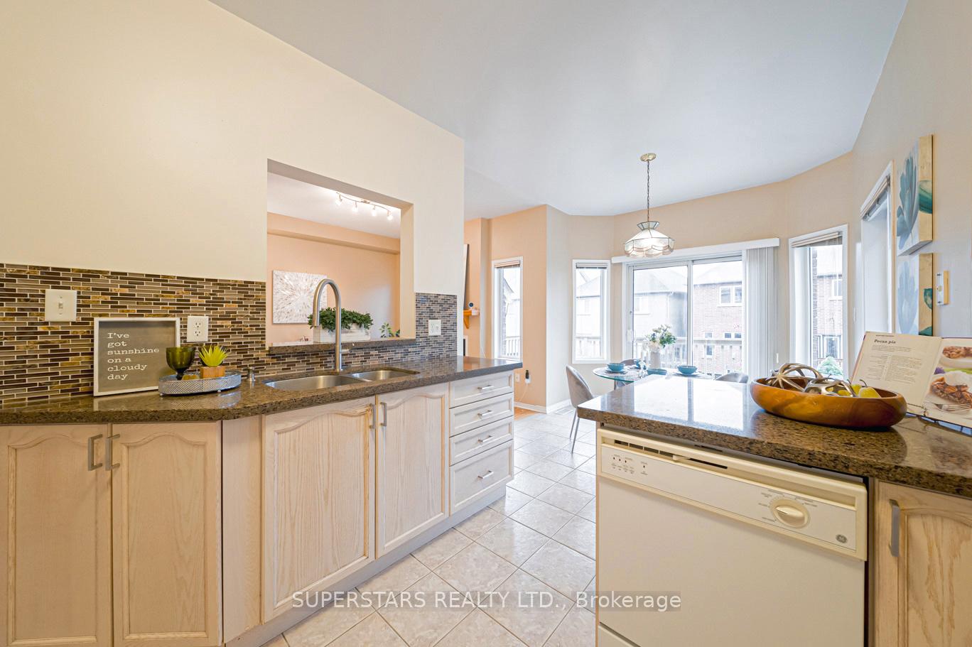 Photo 9 of 9 Weatherill Road, Markham, Berczy — HOMEH