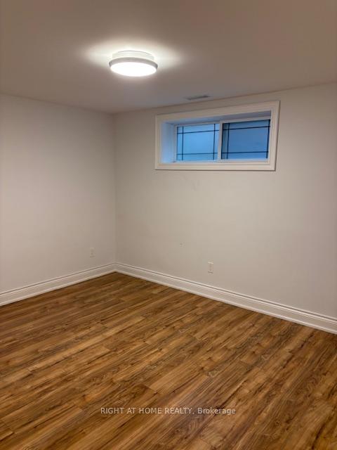 Photo 5 of Unit Lower Level, 8 Delair Crescent, Markham, Grandview — HOMEH