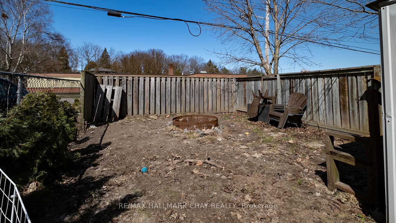Photo 30 of 335 Russell Street, Midland — HOMEH