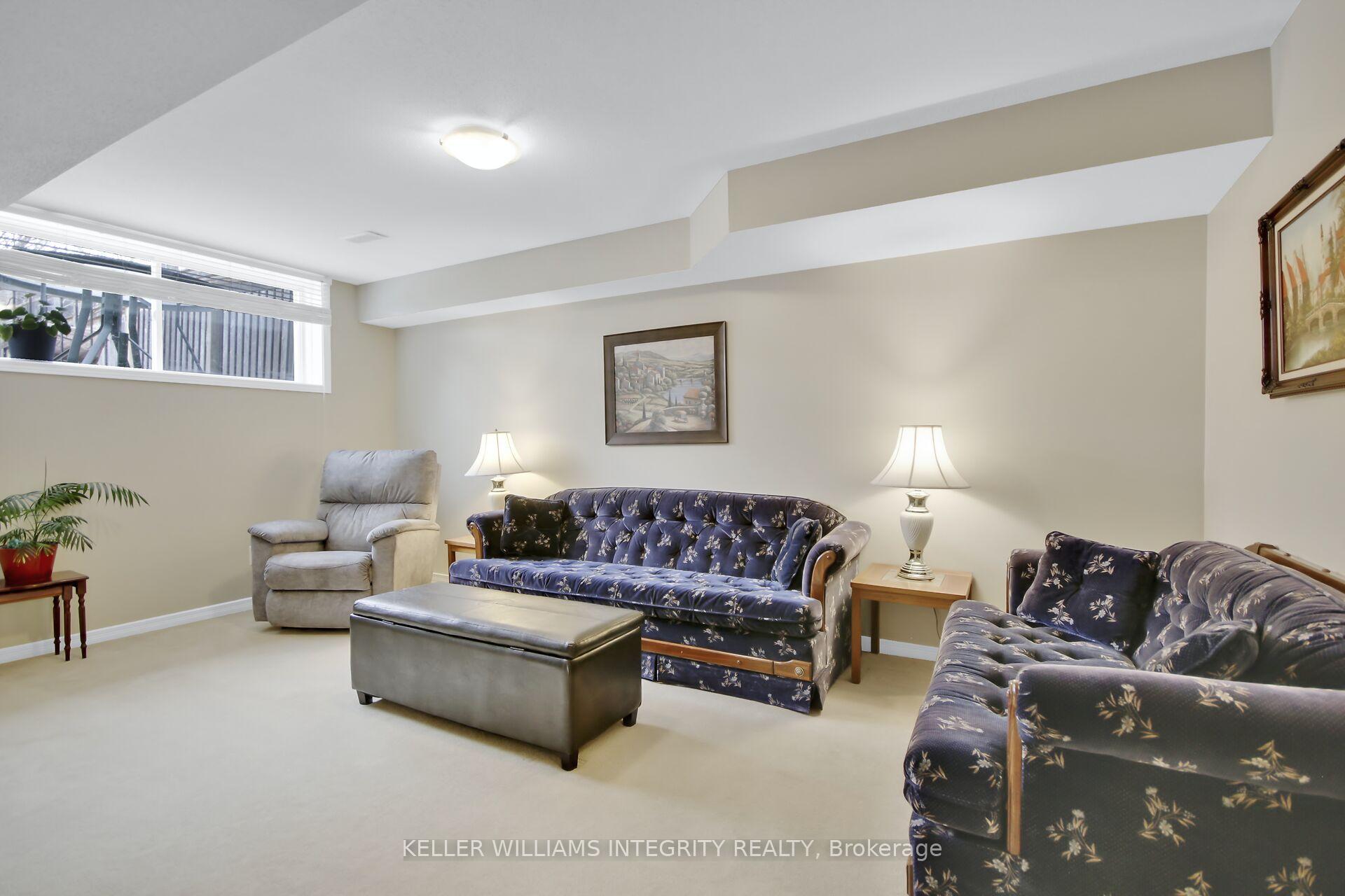 Photo 20 of 336 Brigitta Street, Ottawa, Kanata - Emerald Meadows/Trailwest — HOMEH