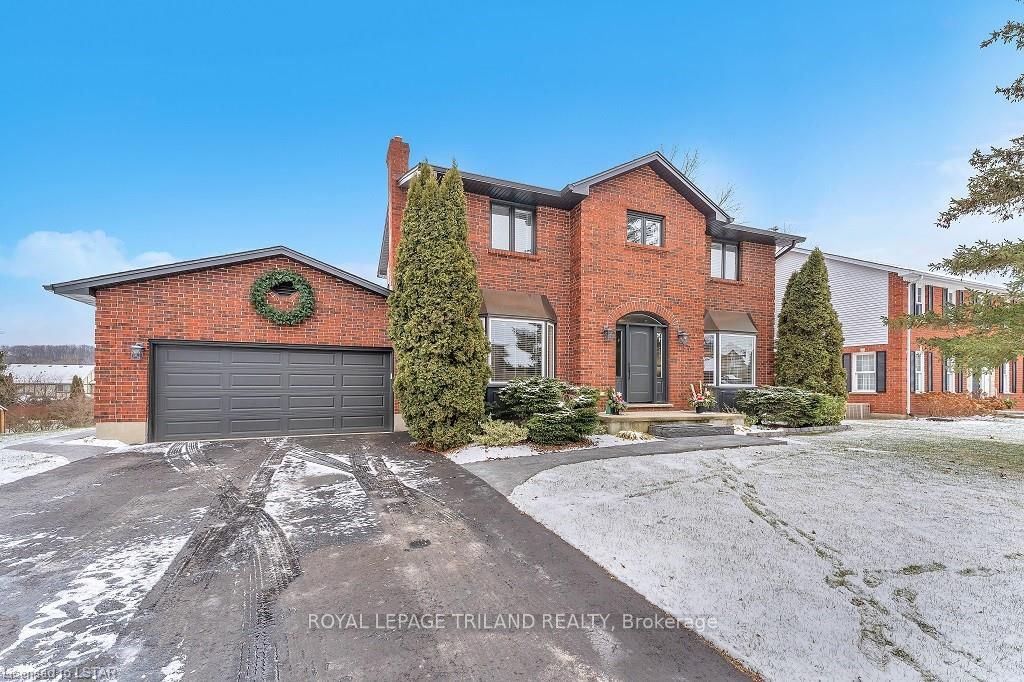 Photo 1 of 57 Westbrook Crescent, Middlesex Centre, Kilworth — HOMEH