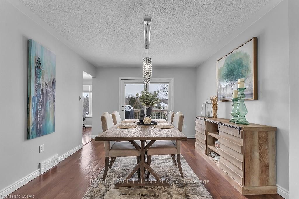 Photo 11 of 57 Westbrook Crescent, Middlesex Centre, Kilworth — HOMEH