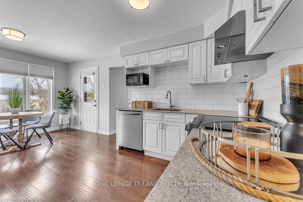 Photo 14 of 57 Westbrook Crescent, Middlesex Centre, Kilworth — HOMEH