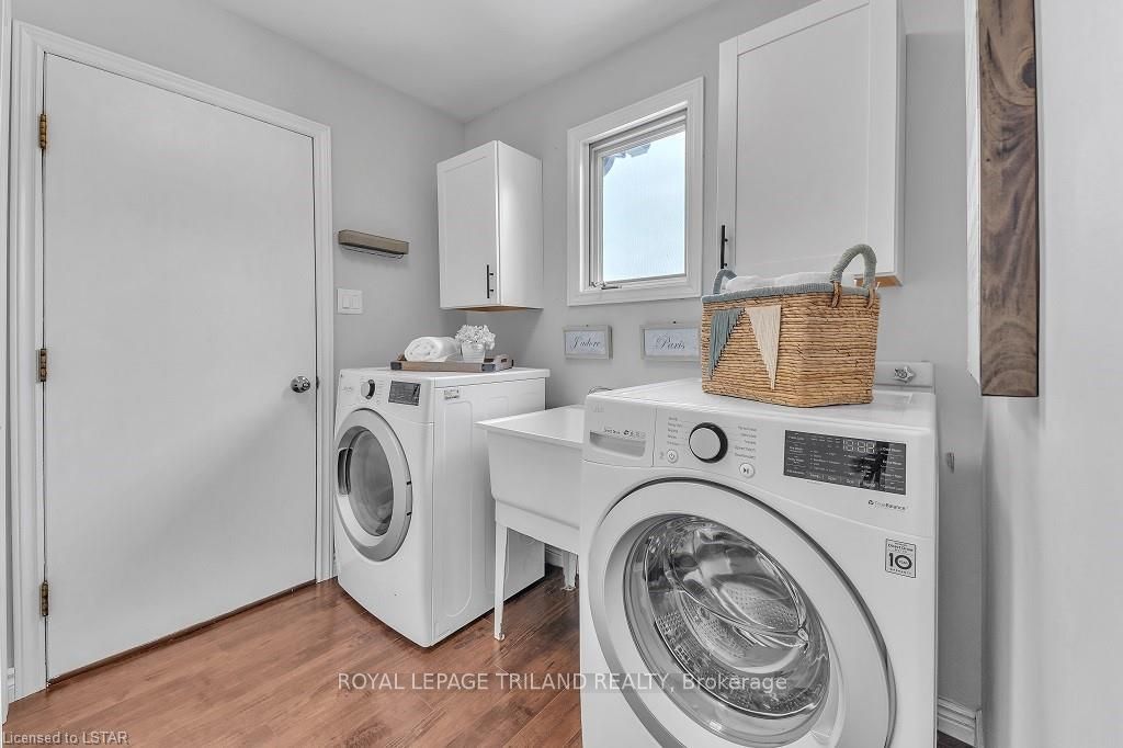 Photo 17 of 57 Westbrook Crescent, Middlesex Centre, Kilworth — HOMEH