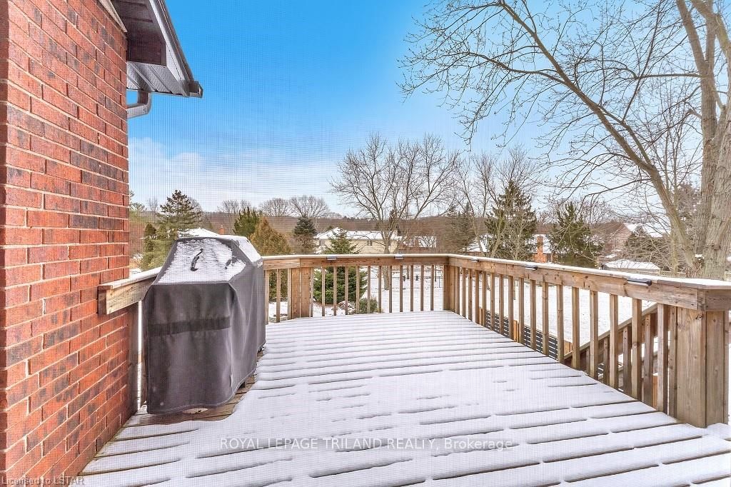 Photo 19 of 57 Westbrook Crescent, Middlesex Centre, Kilworth — HOMEH