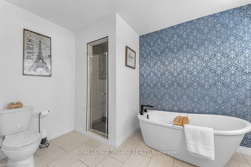 Photo 25 of 57 Westbrook Crescent, Middlesex Centre, Kilworth — HOMEH
