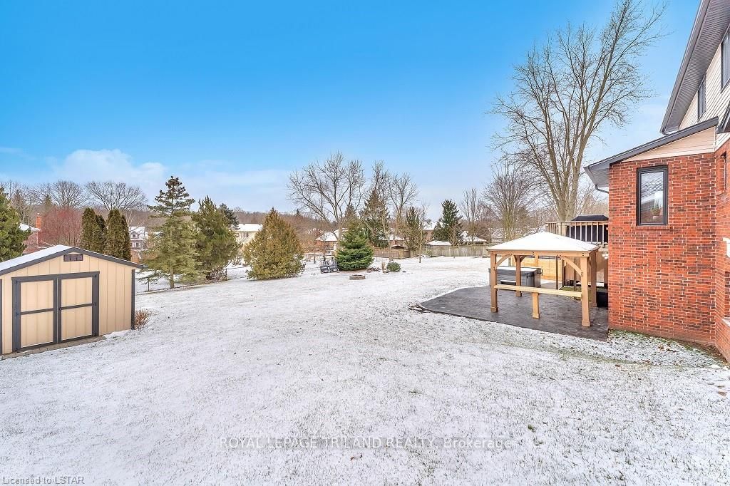 Photo 33 of 57 Westbrook Crescent, Middlesex Centre, Kilworth — HOMEH