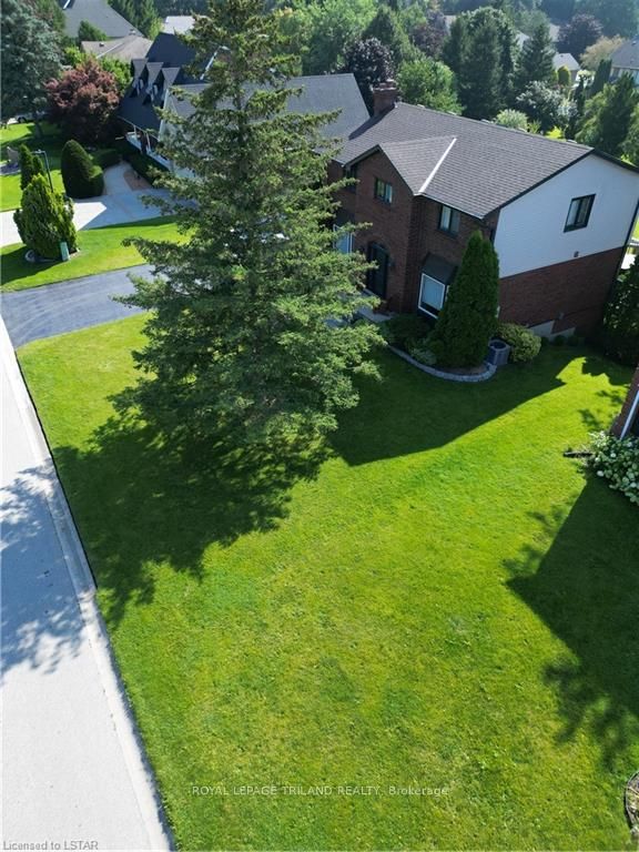 Photo 48 of 57 Westbrook Crescent, Middlesex Centre, Kilworth — HOMEH