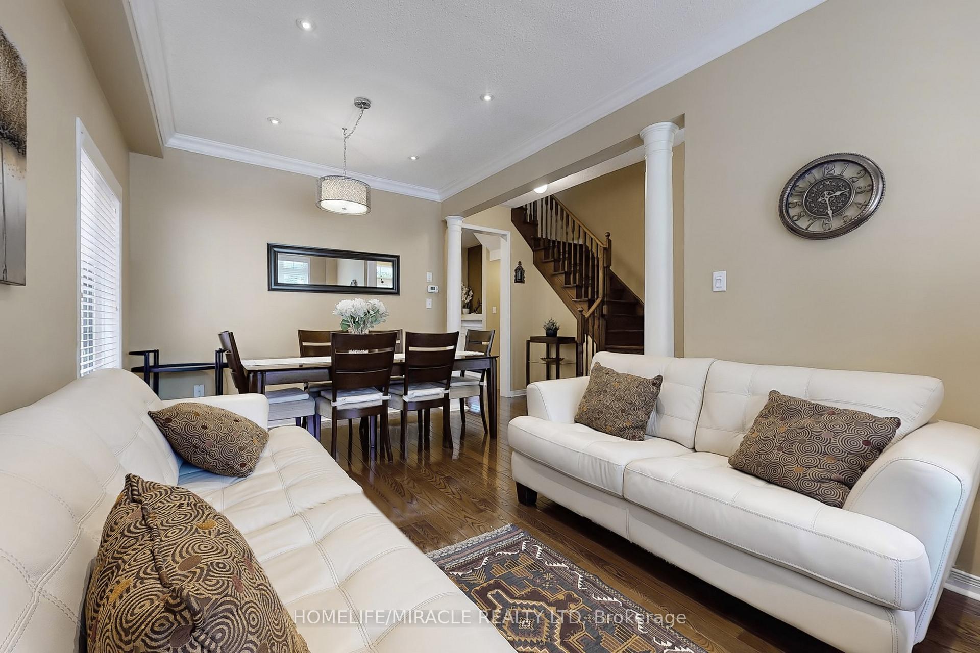 Photo 8 of 39 Evaridge Drive, Markham, Cornell — HOMEH