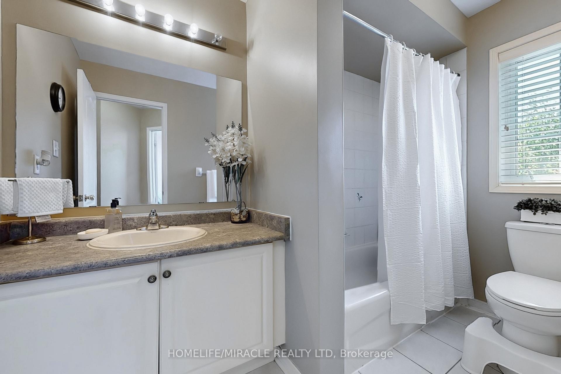 Photo 32 of 39 Evaridge Drive, Markham, Cornell — HOMEH