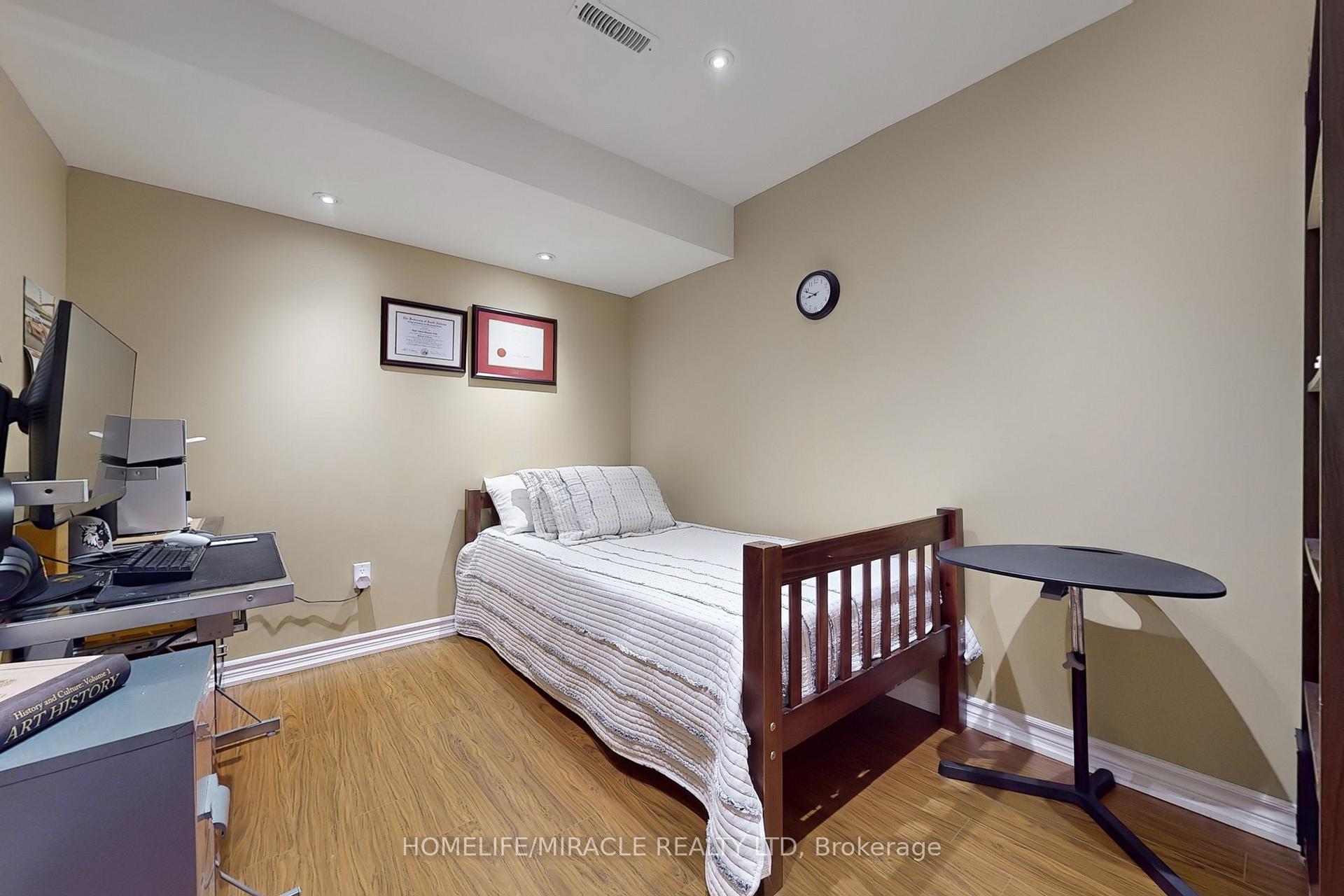 Photo 39 of 39 Evaridge Drive, Markham, Cornell — HOMEH