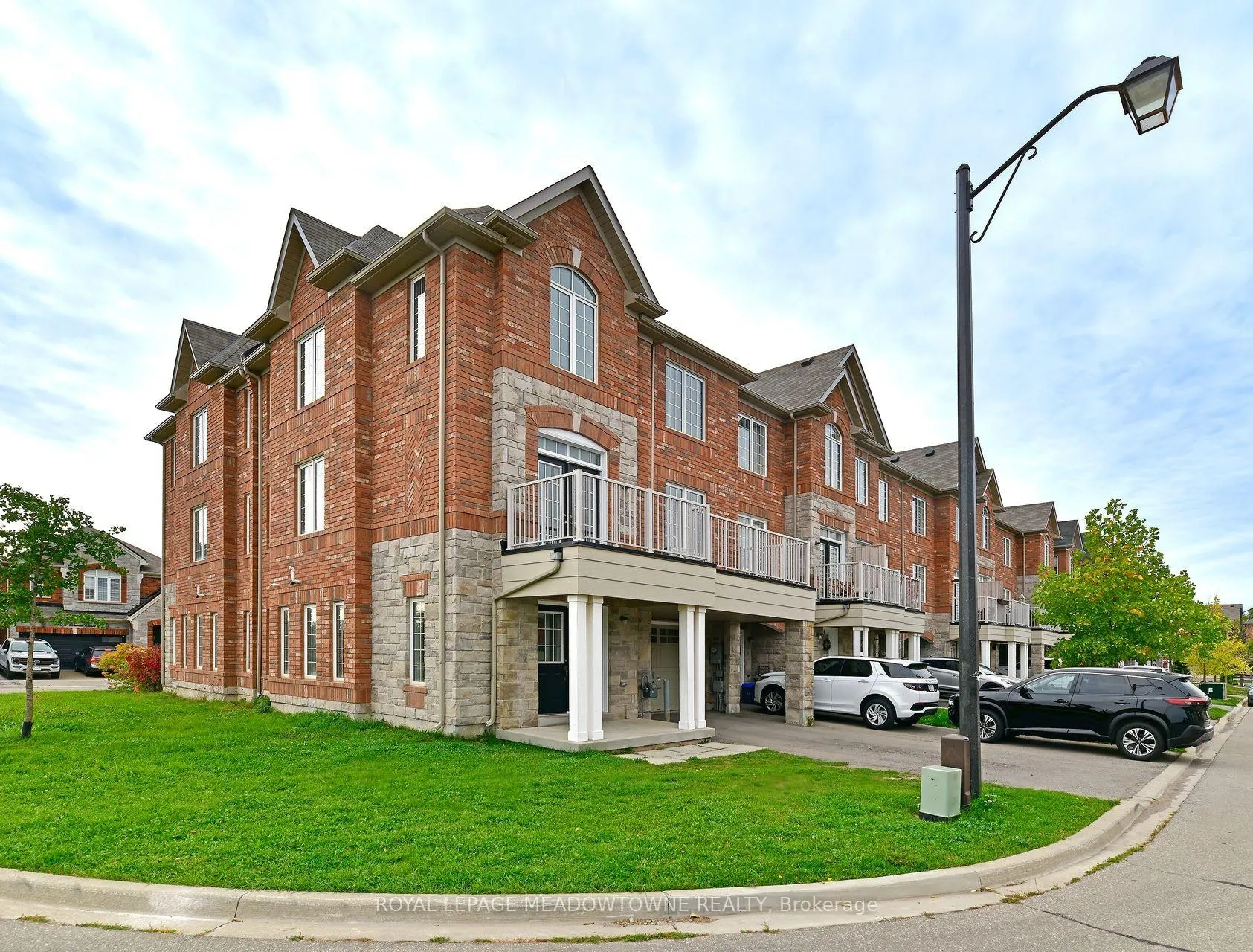 Photo 2 of 1124 Durno Court, Milton, Harrison — HOMEH
