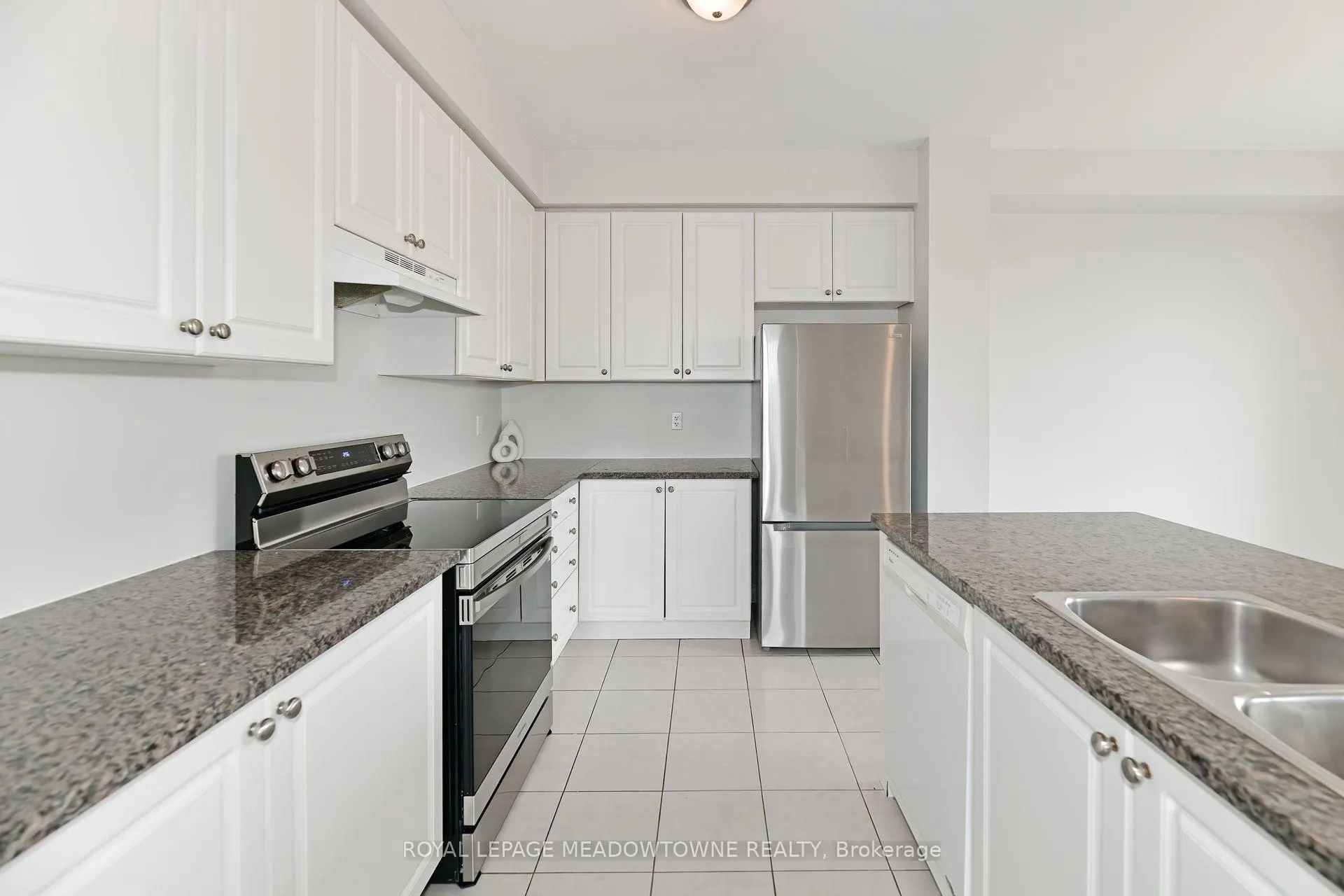 Photo 13 of 1124 Durno Court, Milton, Harrison — HOMEH