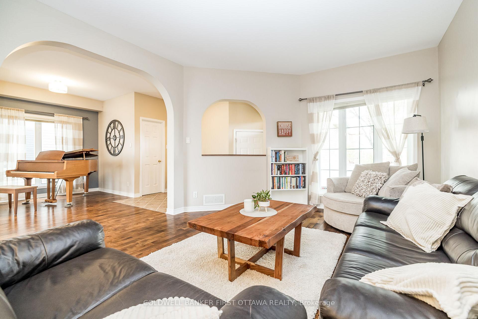 Photo 8 of 25 Nairn Street, Ottawa, Kanata - Glencairn/Hazeldean — HOMEH