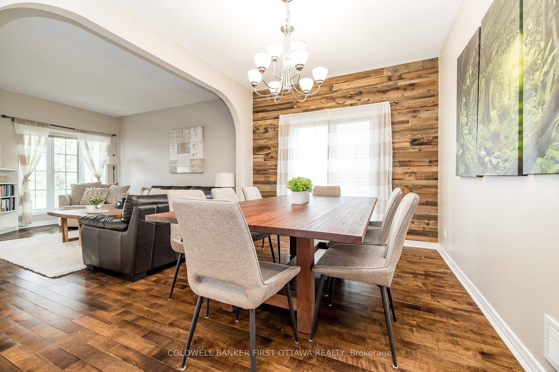 Photo 11 of 25 Nairn Street, Ottawa, Kanata - Glencairn/Hazeldean — HOMEH