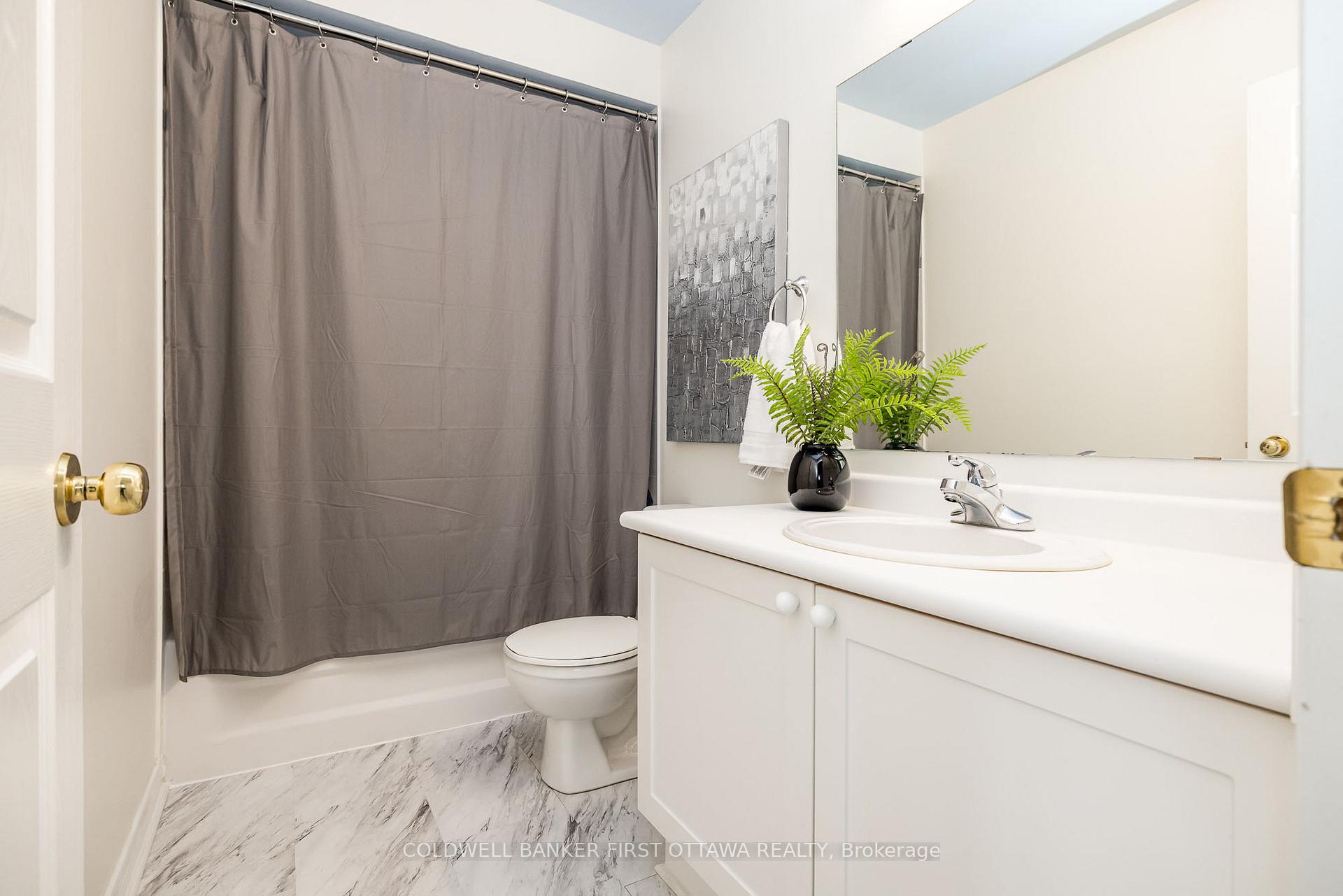 Photo 34 of 25 Nairn Street, Ottawa, Kanata - Glencairn/Hazeldean — HOMEH