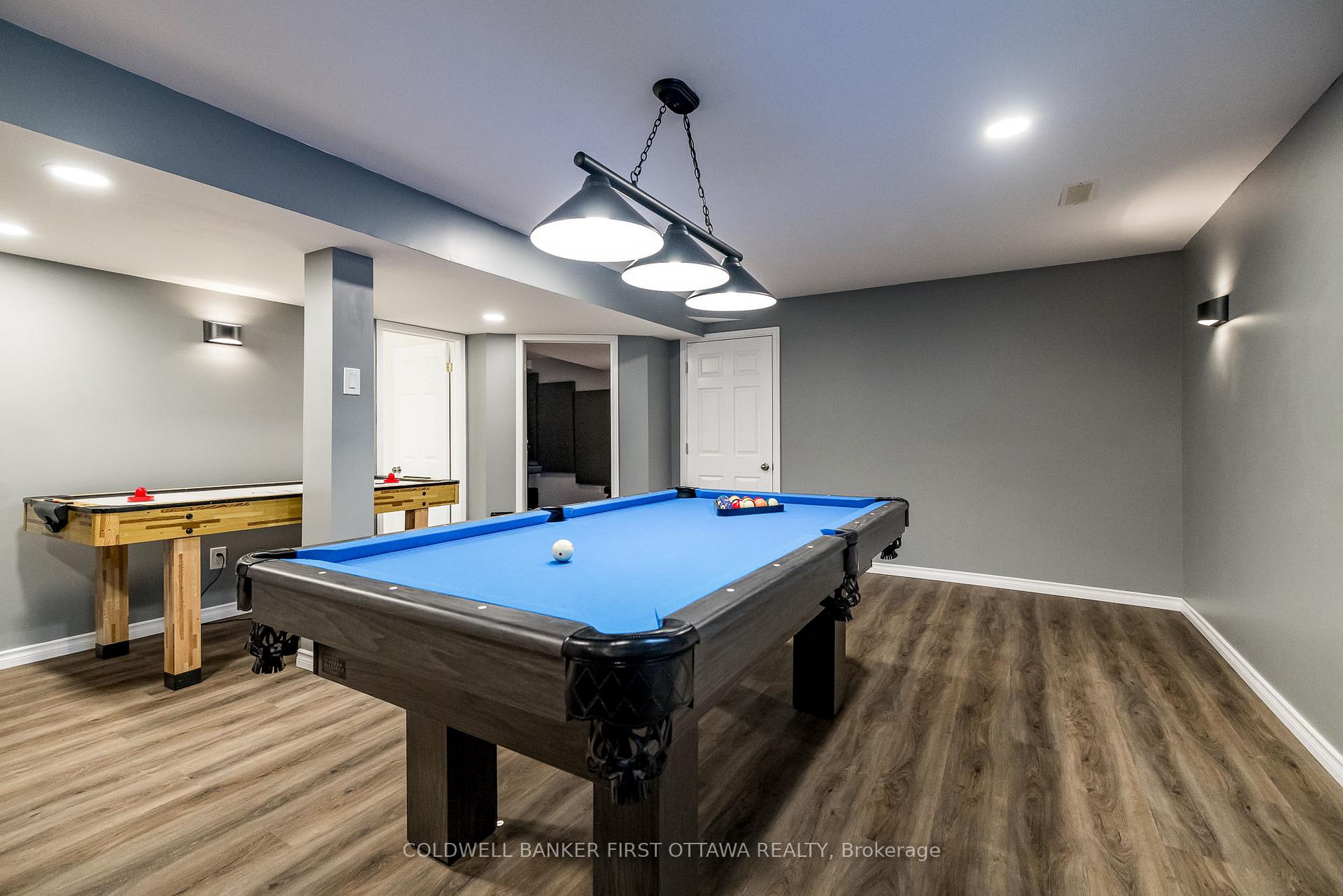 Photo 40 of 25 Nairn Street, Ottawa, Kanata - Glencairn/Hazeldean — HOMEH