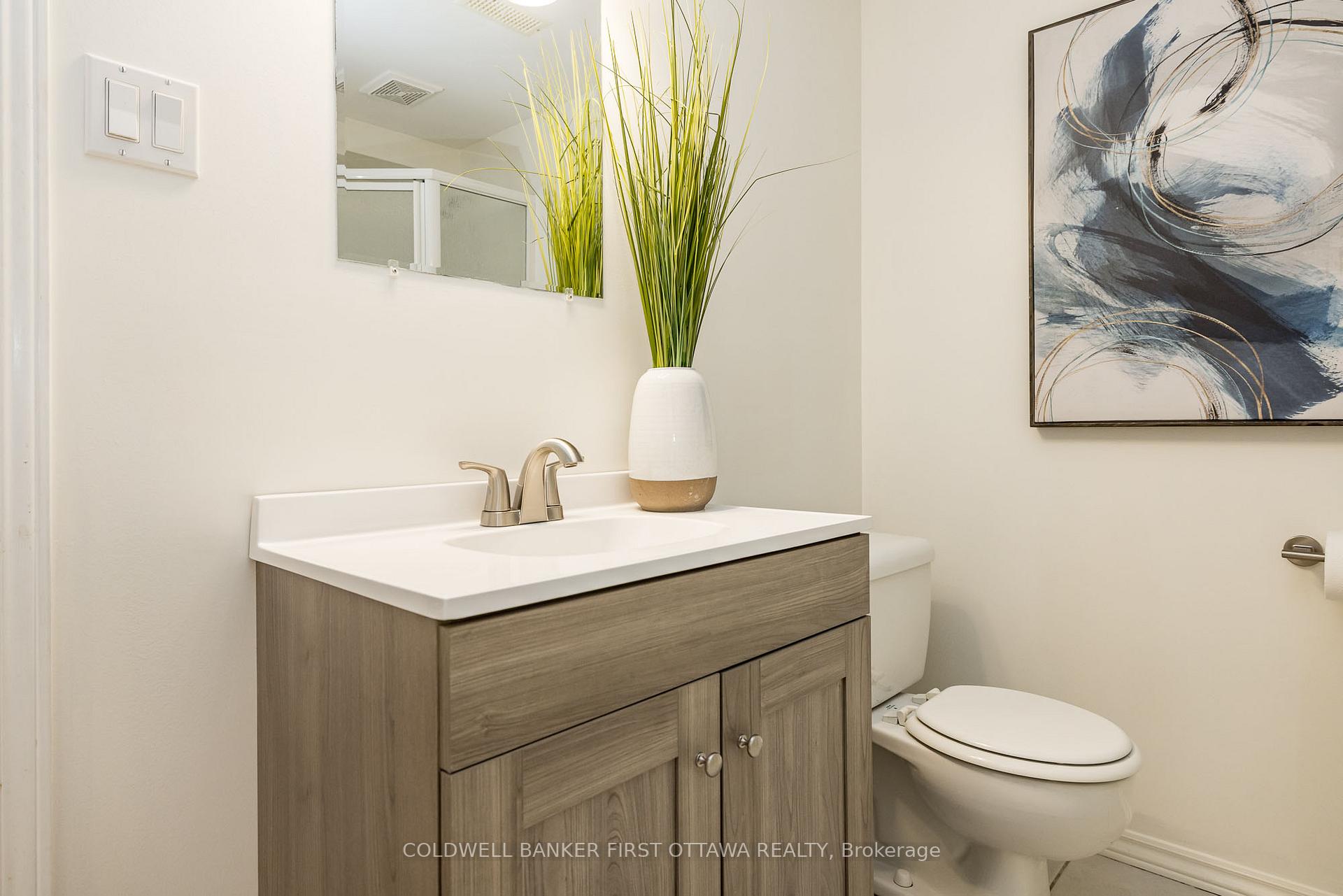 Photo 43 of 25 Nairn Street, Ottawa, Kanata - Glencairn/Hazeldean — HOMEH