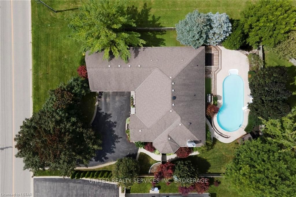 Photo 2 of 14362 Medway Road, Middlesex Centre, Arva — HOMEH