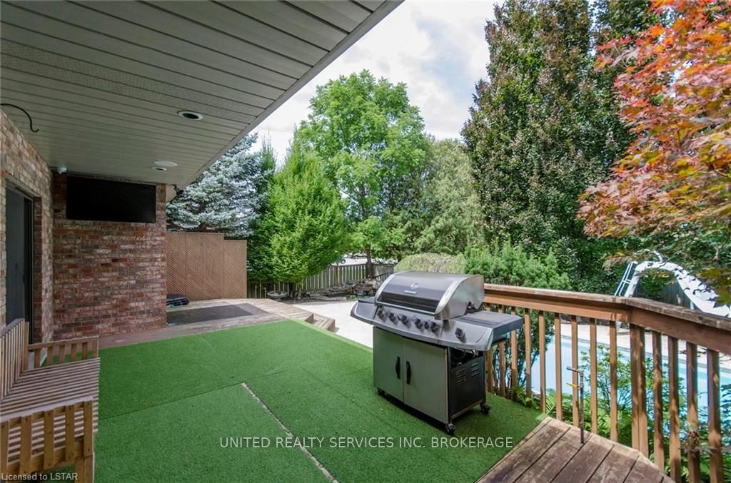 Photo 7 of 14362 Medway Road, Middlesex Centre, Arva — HOMEH