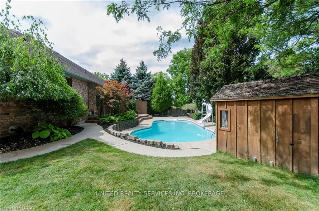 Photo 9 of 14362 Medway Road, Middlesex Centre, Arva — HOMEH