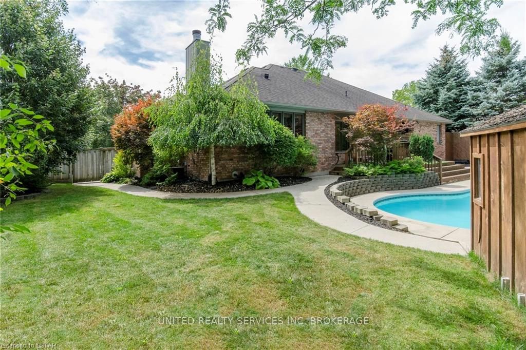 Photo 10 of 14362 Medway Road, Middlesex Centre, Arva — HOMEH