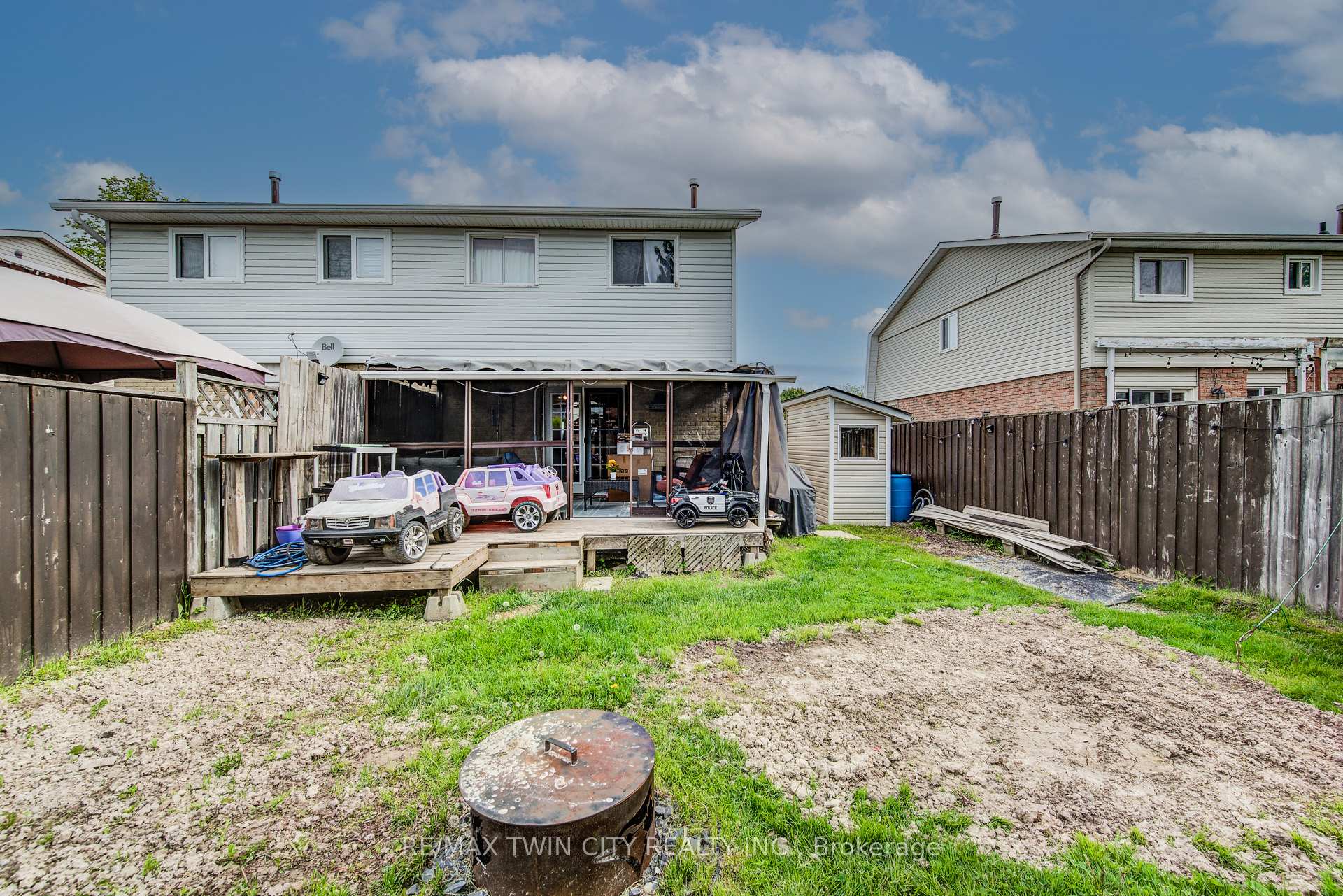 Photo 30 of 27 Meadow Woods Crescent, Kitchener, Forest Heights — HOMEH
