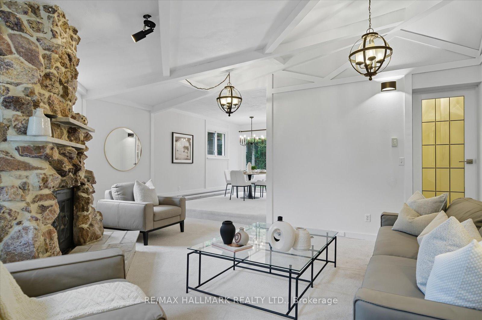 Photo 17 of 28 Christman Court, Markham, Markham Village — HOMEH