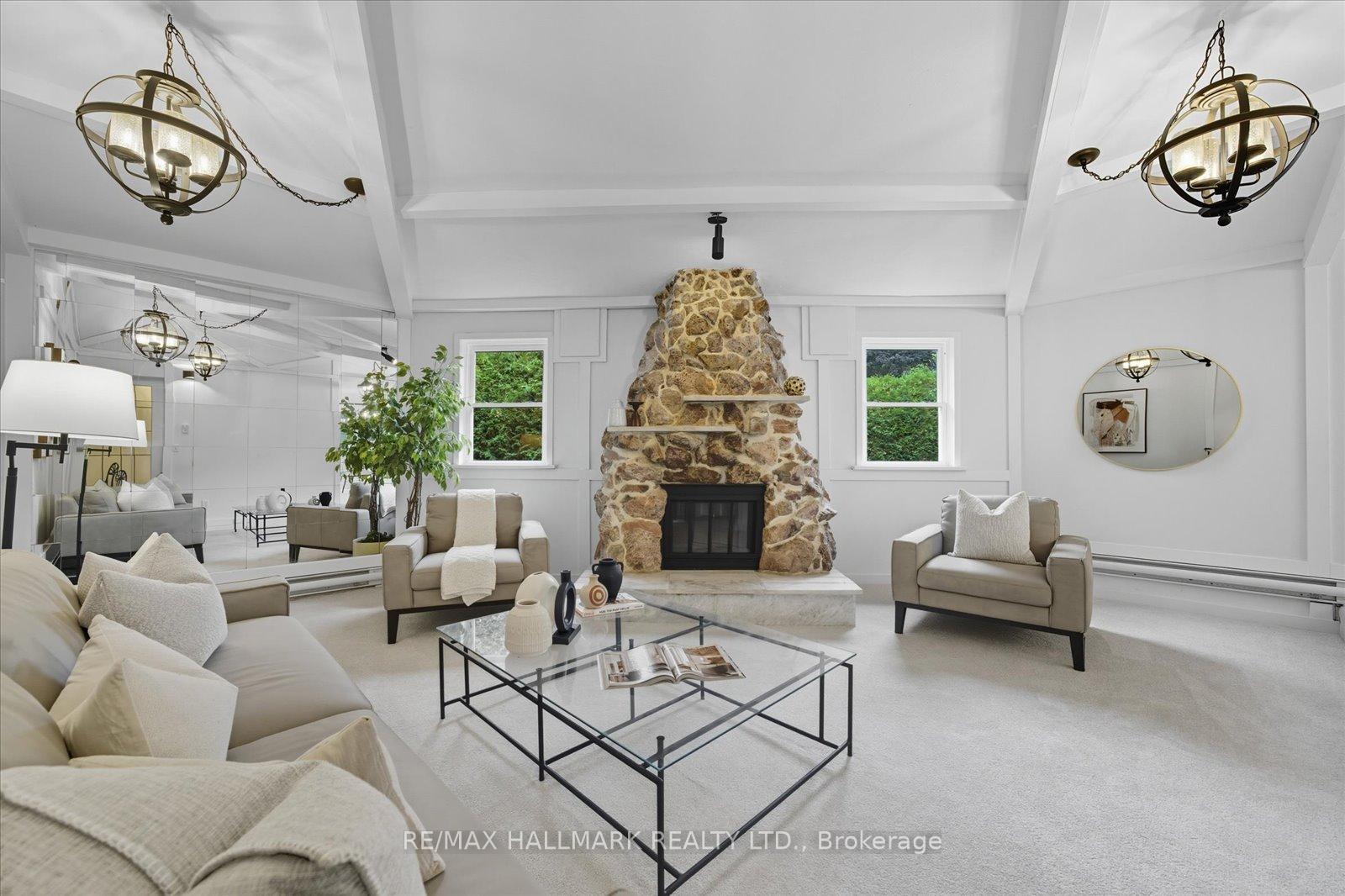 Photo 18 of 28 Christman Court, Markham, Markham Village — HOMEH