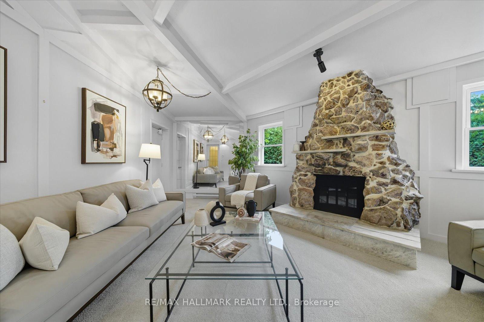 Photo 19 of 28 Christman Court, Markham, Markham Village — HOMEH