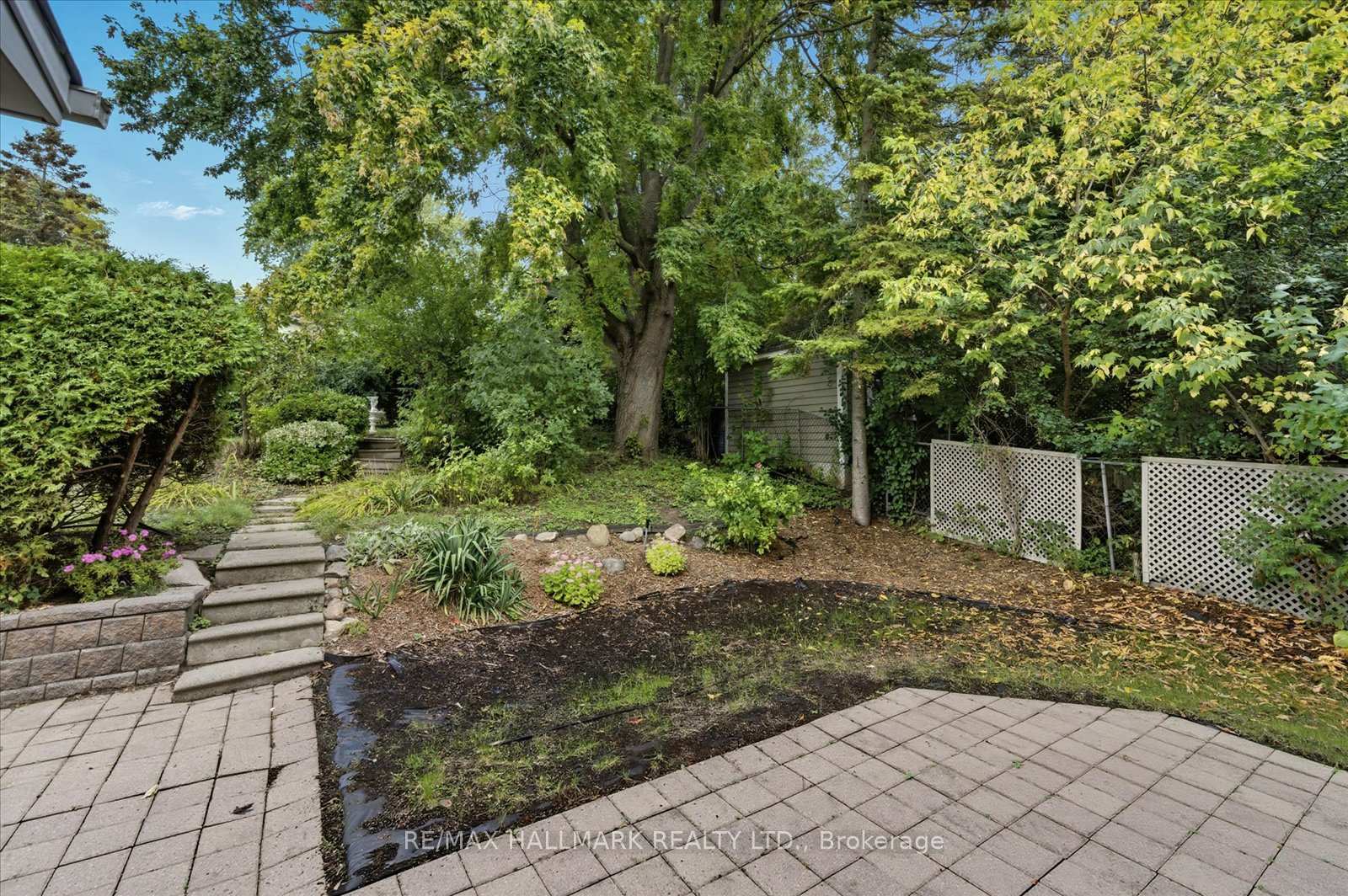 Photo 38 of 28 Christman Court, Markham, Markham Village — HOMEH