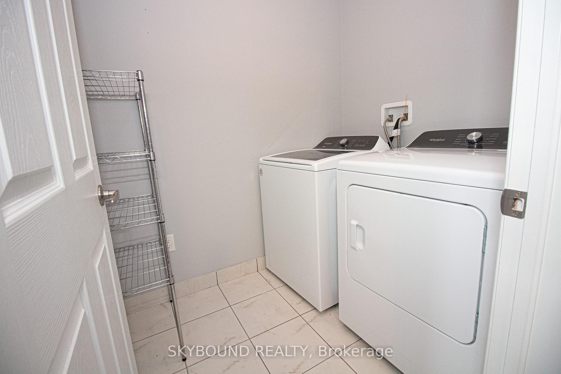Photo 15 of 305 Gooding Crescent, Milton, Ford — HOMEH