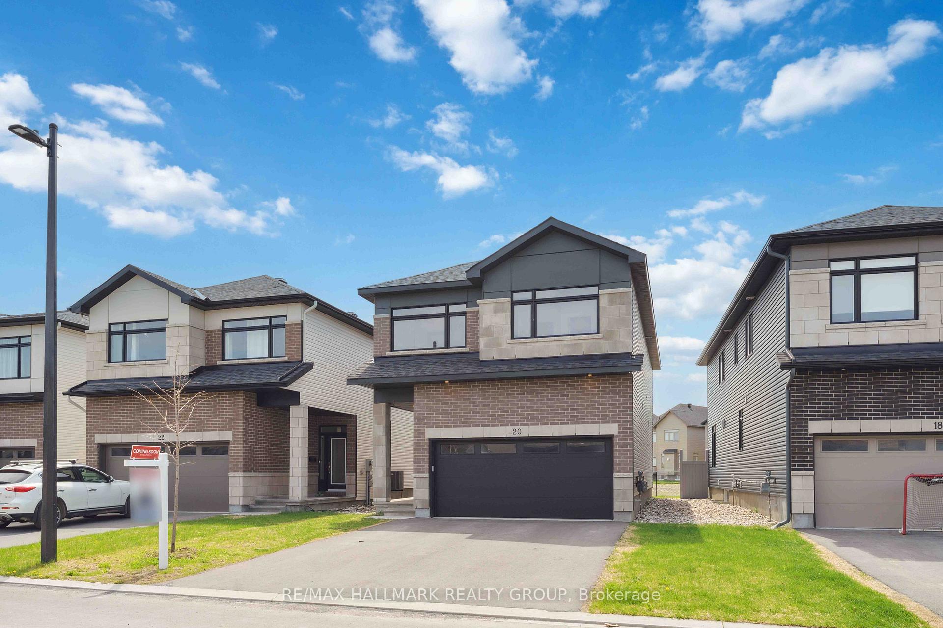 Photo 2 of 20 Mendoza Way, Ottawa, Kanata - Emerald Meadows/Trailwest — HOMEH