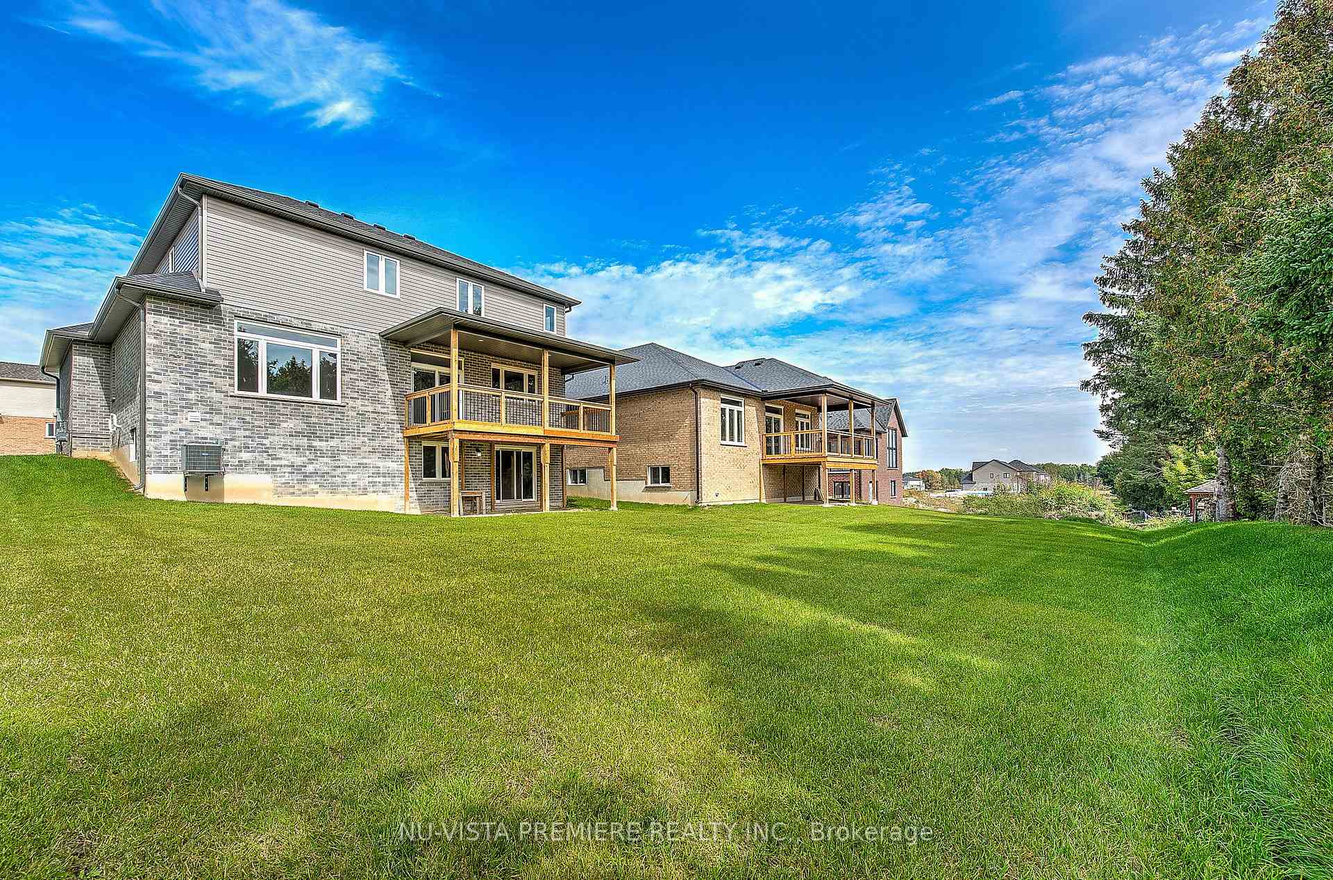 Photo 42 of 51 Basil Crescent, Middlesex Centre, Ilderton — HOMEH