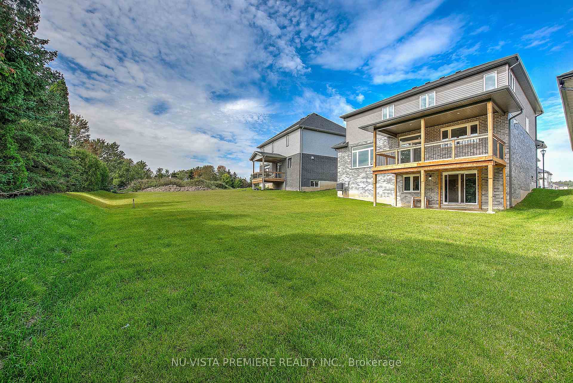 Photo 44 of 51 Basil Crescent, Middlesex Centre, Ilderton — HOMEH