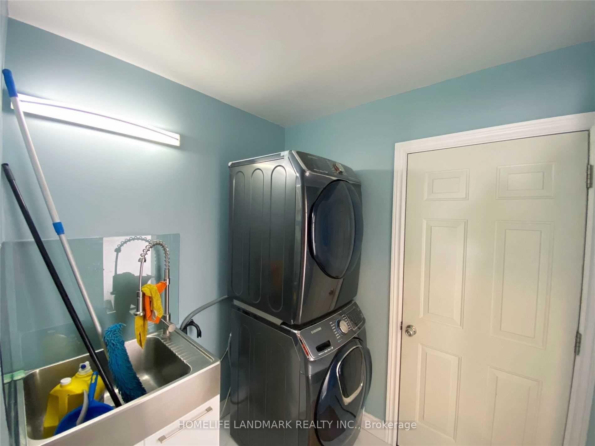 Photo 7 of 29 Timbers Circle, Markham, Milliken Mills East — HOMEH