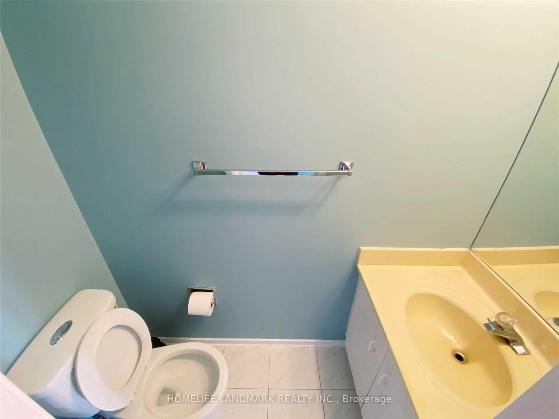 Photo 14 of 29 Timbers Circle, Markham, Milliken Mills East — HOMEH
