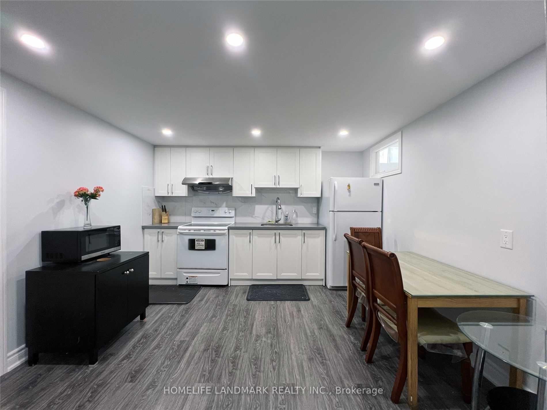 Photo 33 of 29 Timbers Circle, Markham, Milliken Mills East — HOMEH