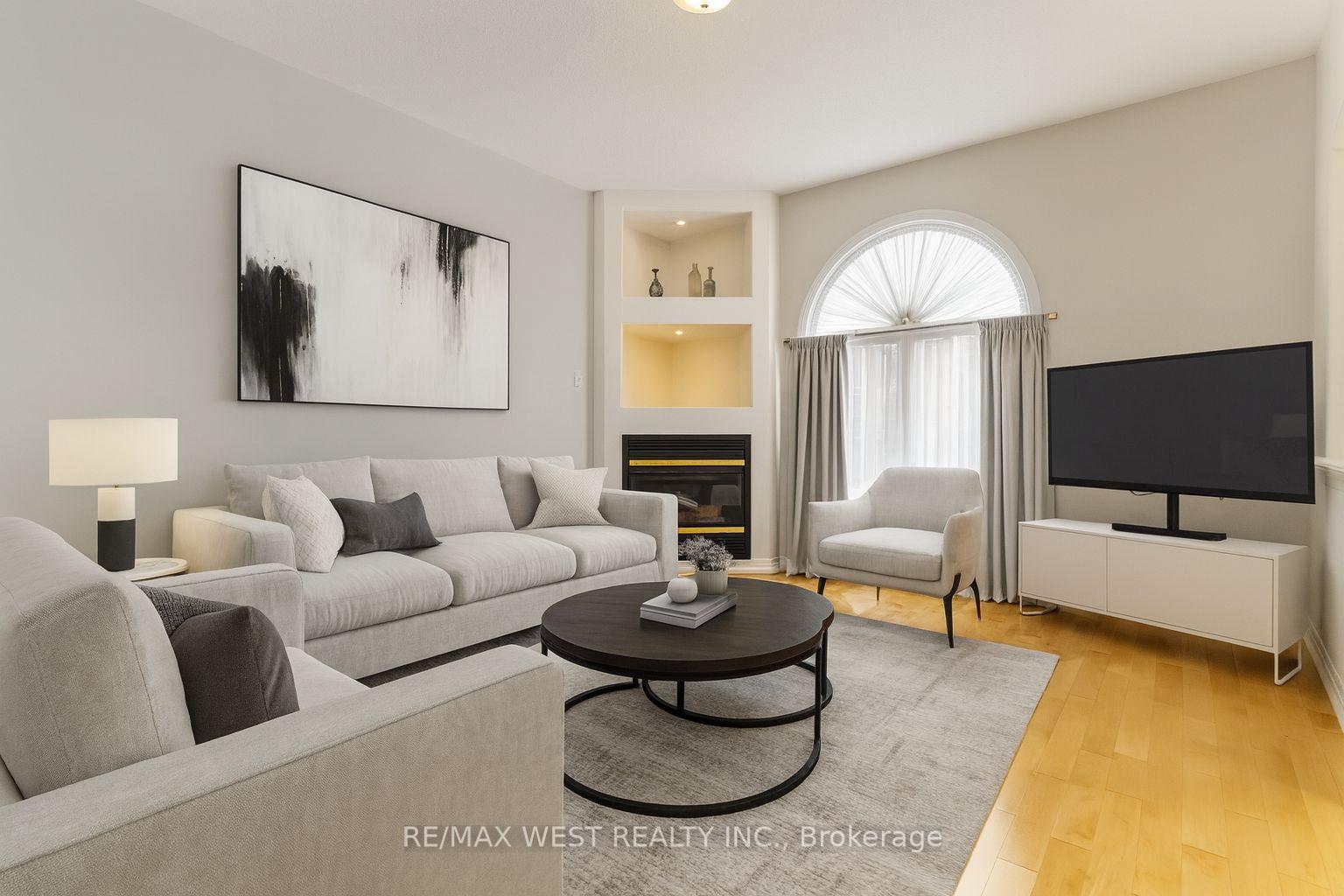 Photo 8 of 37 Belford Crescent, Markham, Milliken Mills East — HOMEH