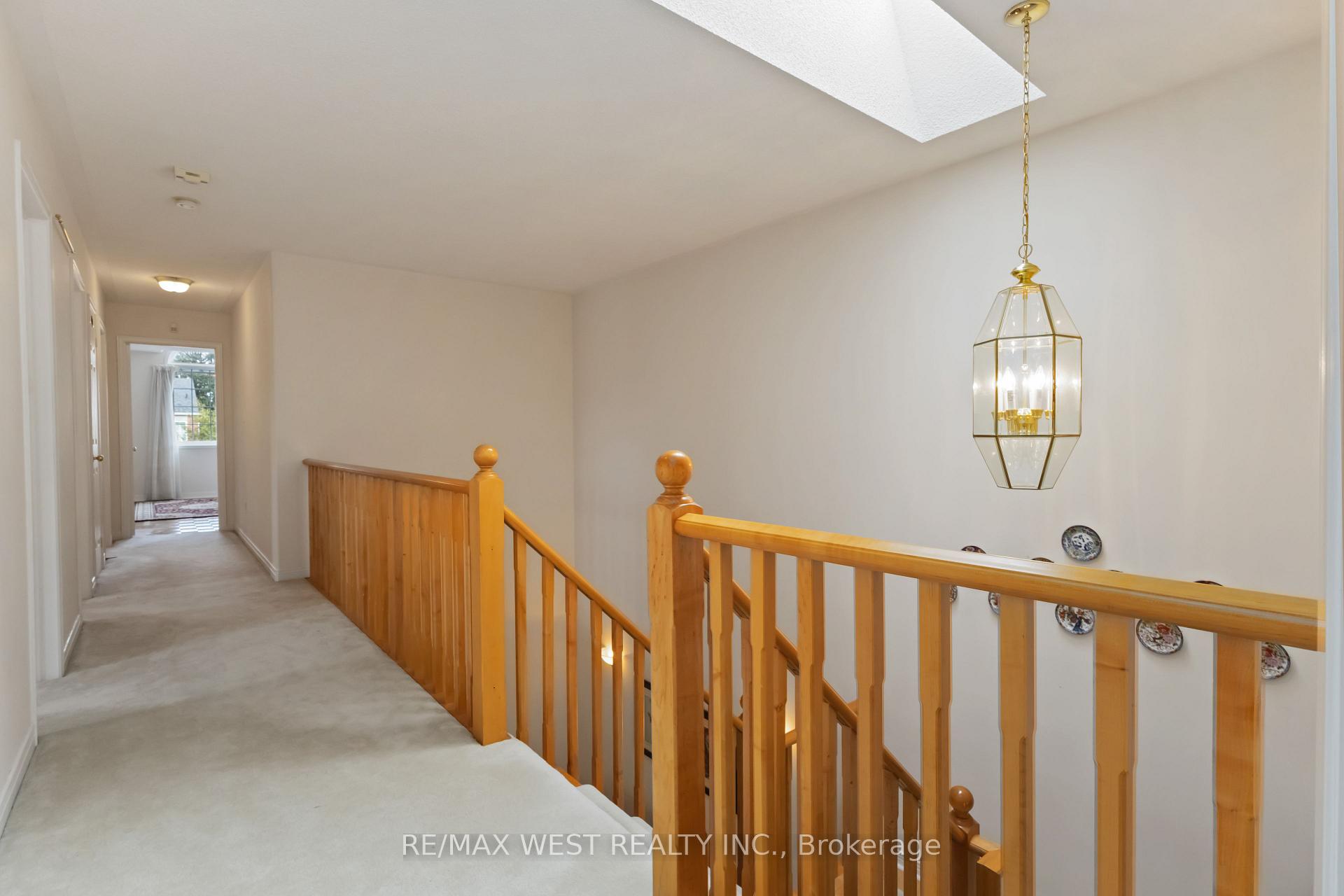 Photo 11 of 37 Belford Crescent, Markham, Milliken Mills East — HOMEH