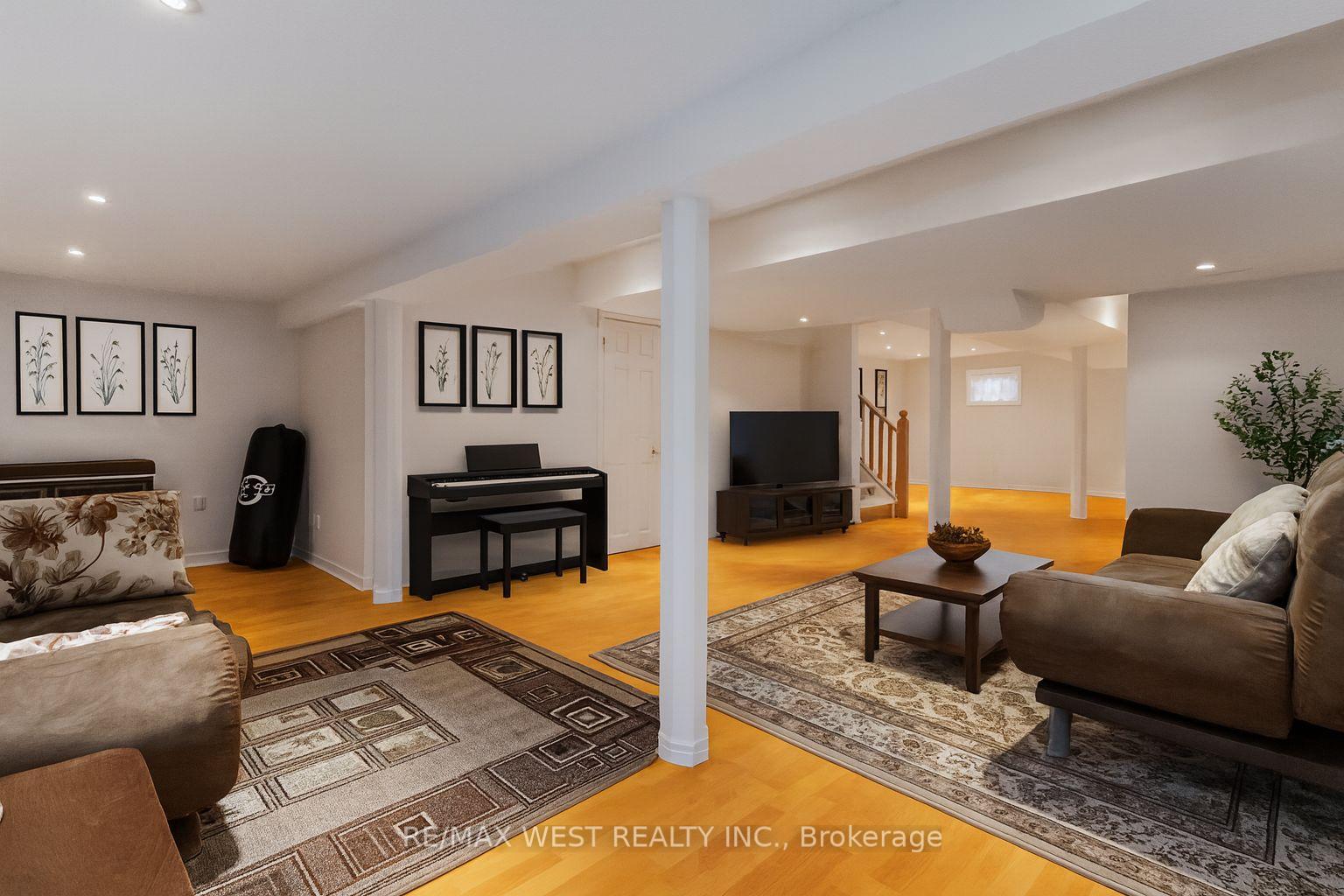 Photo 23 of 37 Belford Crescent, Markham, Milliken Mills East — HOMEH