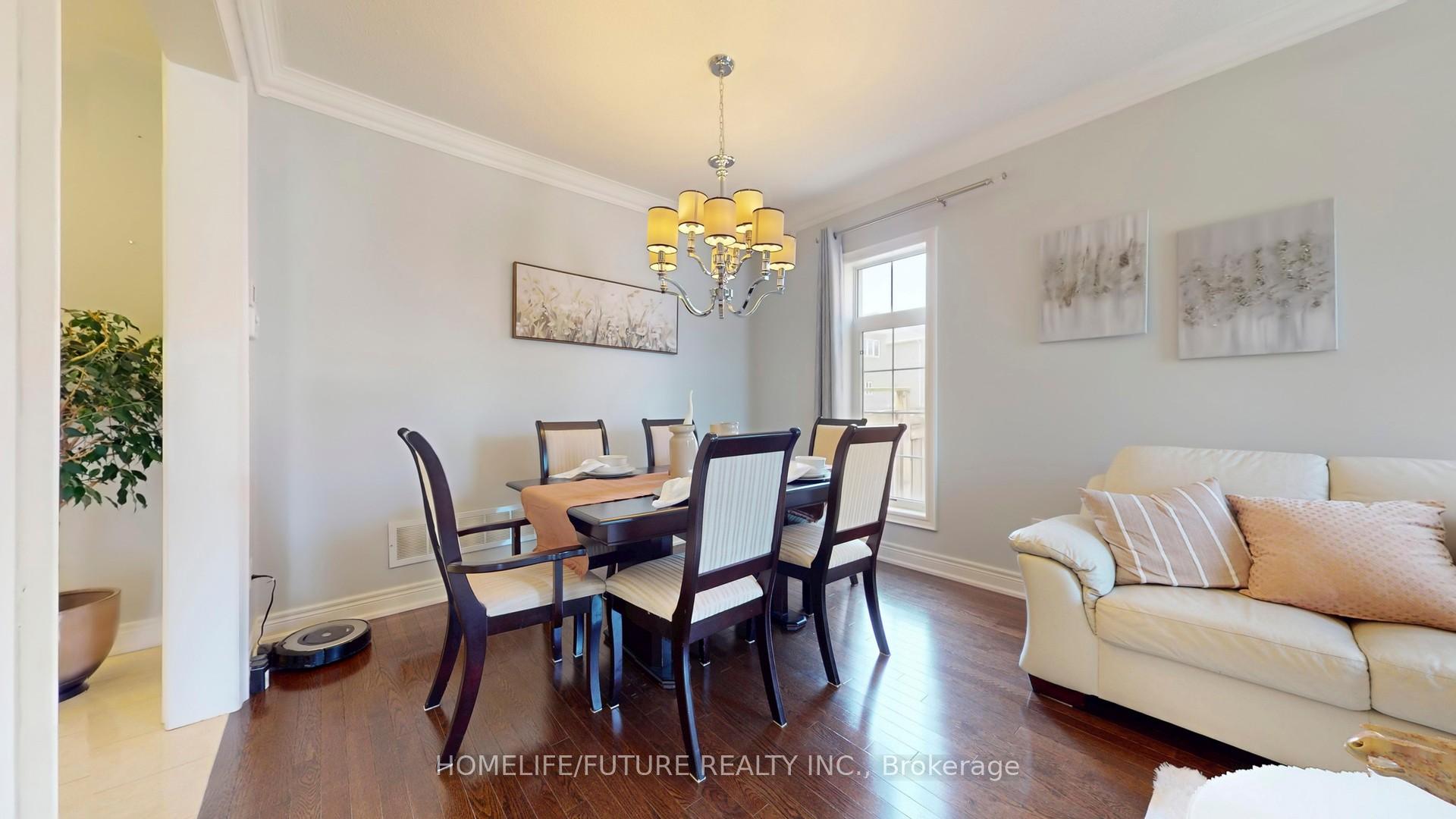 Photo 11 of 9 Beebe Crescent, Markham, Wismer — HOMEH
